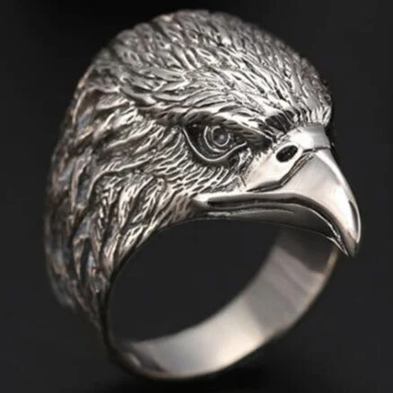 Détails de la Bague Tête d'Aigle