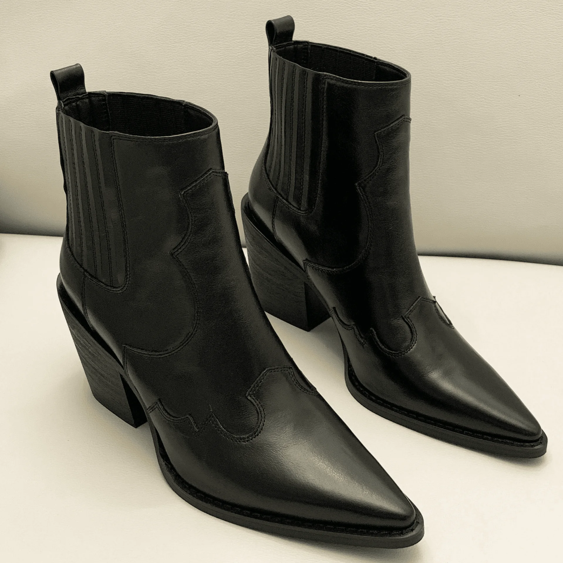 Bottines Western Élégantes