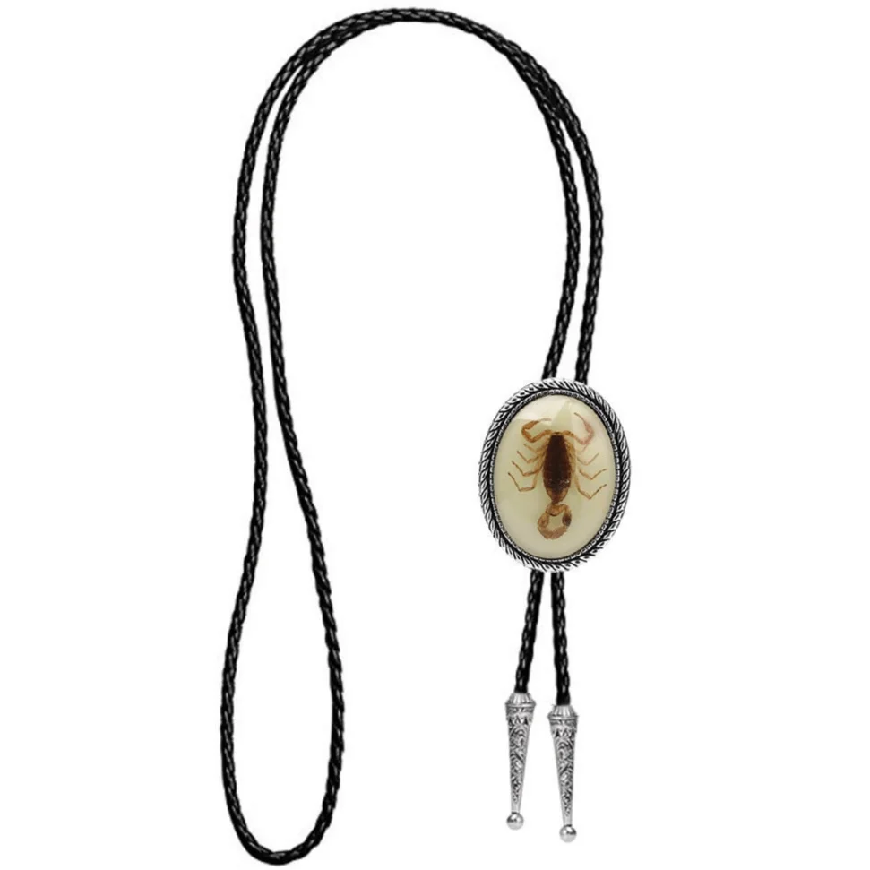Bolo Tie Scorpion en Détail