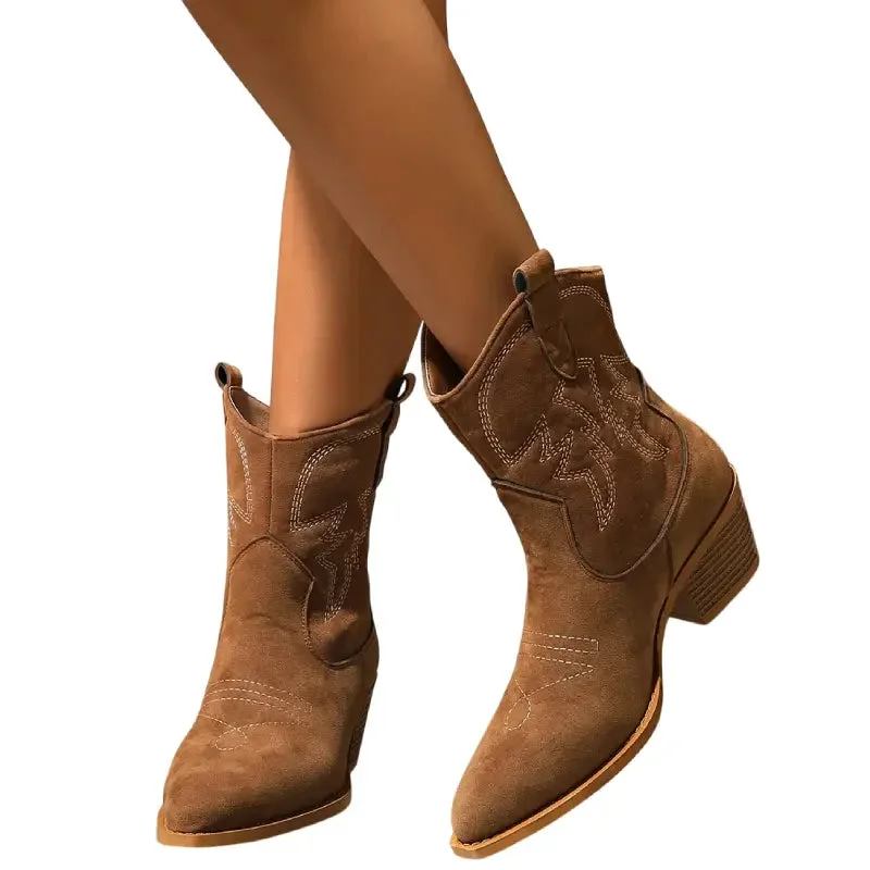 Accessoire Indispensable pour les Amatrices de Style Western