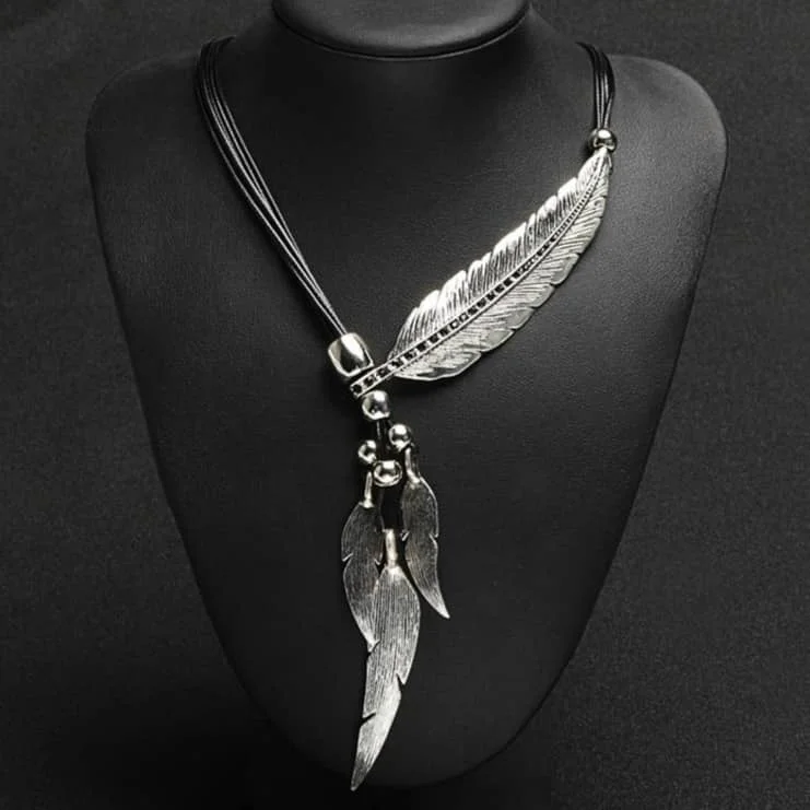 Collier Amérindien en Plumes